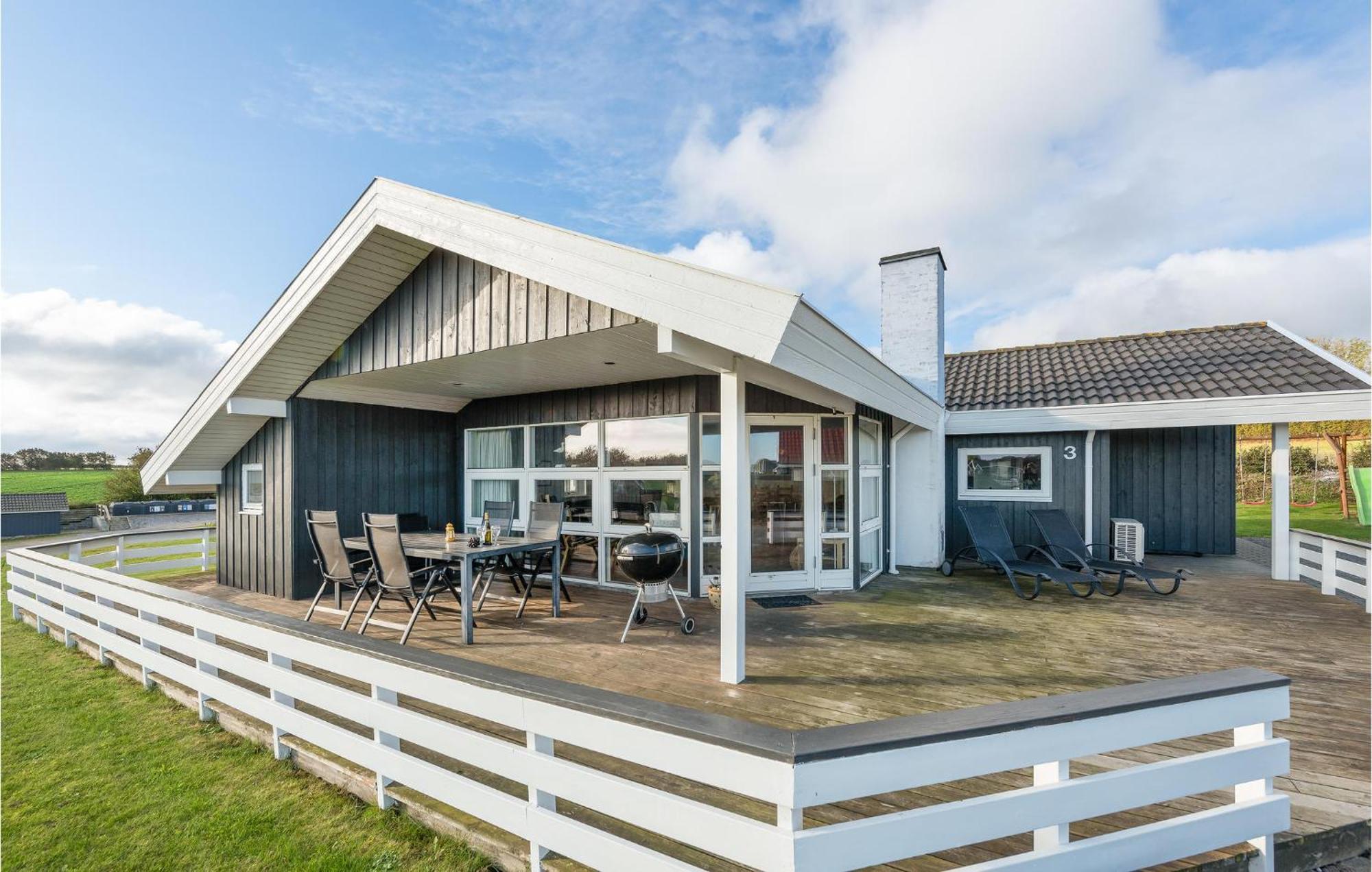 Beautiful Home In Nordborg With Wifi Zewnętrze zdjęcie