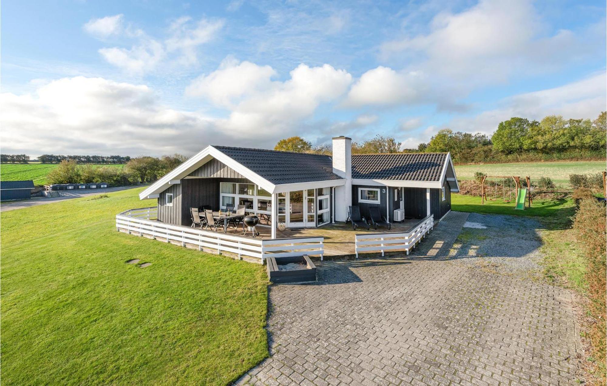 Beautiful Home In Nordborg With Wifi Zewnętrze zdjęcie